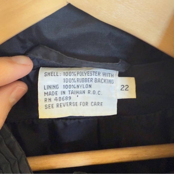 Bryant Park Vintage Trench Coat in black Size: 22 - Picture 6 of 6